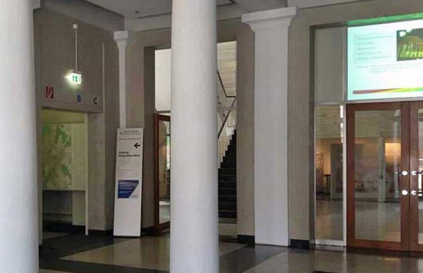 Eingang Bürgerbüro Mitte